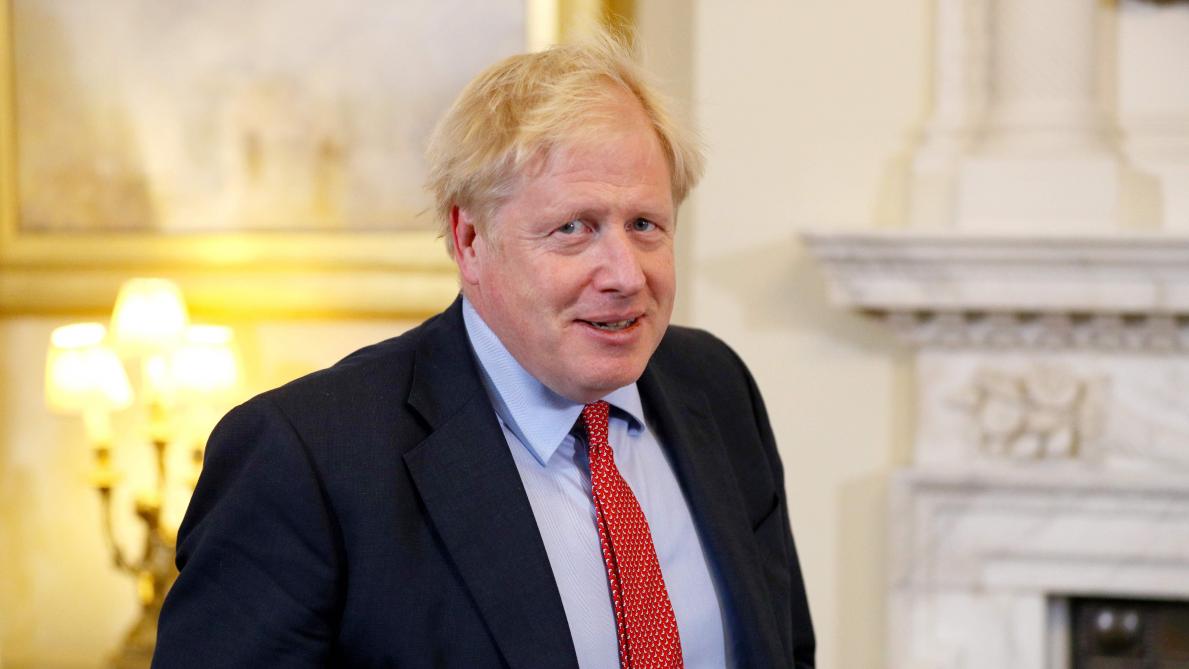 Le gouvernement britannique entre le marteau et l’enclume