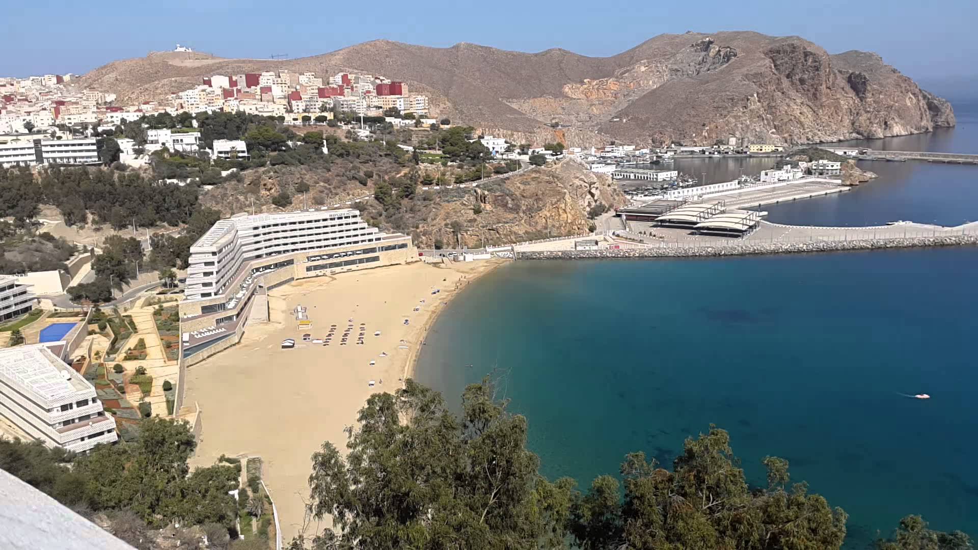 Al Hoceima, la vie reprend progressivement son cours.