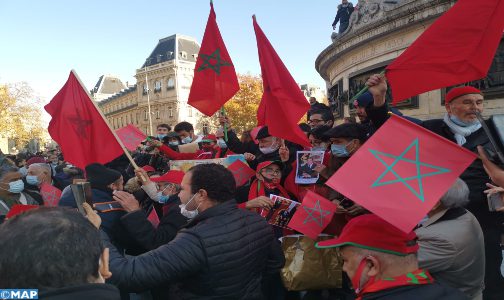 Sahara: la diaspora marocaine manifeste à Paris en soutien à l’intervention marocaine à El Guergarat