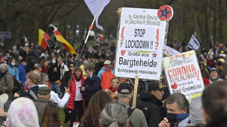 Allemagne : le Renseignement place sous surveillance des militants anti-restrictions