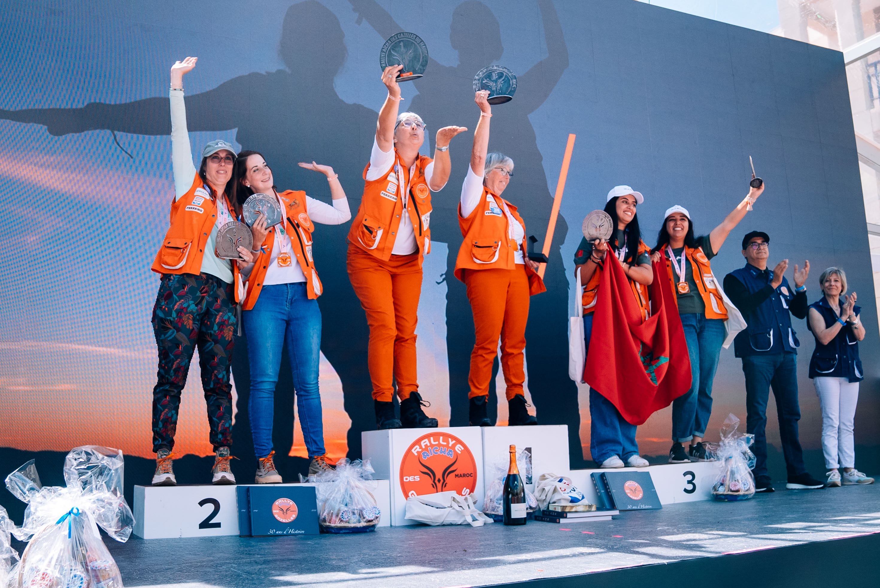 Podium Catégorie Crossover - Equipage 303 Numéro 3 du classement