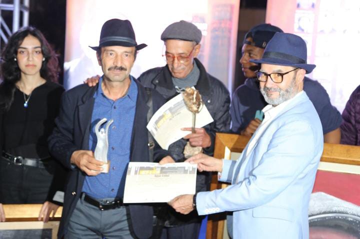 Session «  Hassan Slaoui » en hommage à Moussa Zakani   Premier Forum   de la Sculpture et de la Céramique  au Maroc