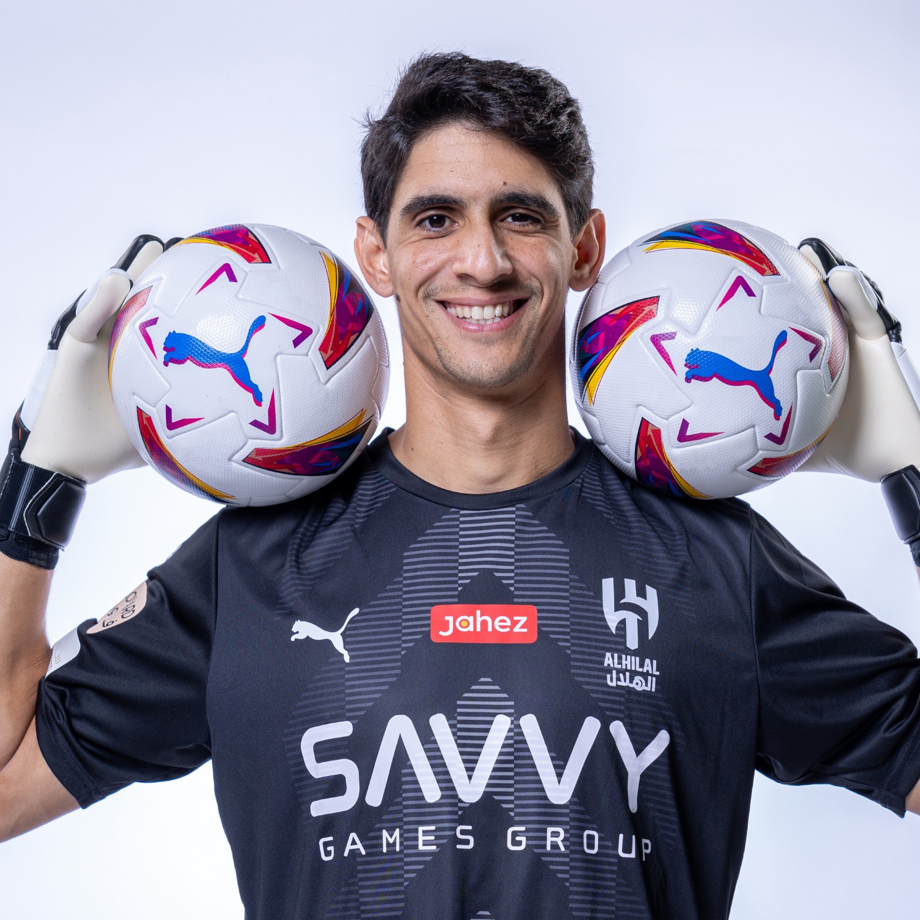 F3xGCloWgAA7u3R 1692375404