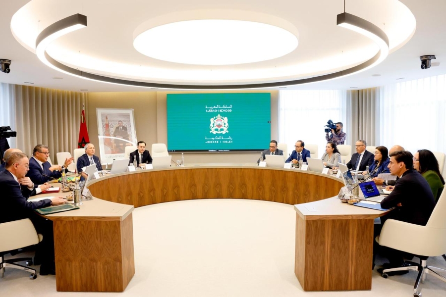 Akhannouche préside une réunion pour suivre la mise en œuvre de la feuille de route du secteur de l’emploi.