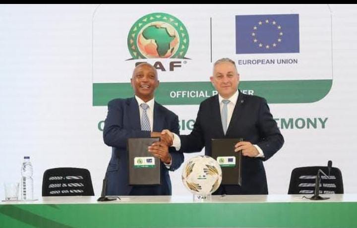 L&rsquo;Union Africaine signe un accord de partenariat avec la Commission Européenne pour soutenir la Coupe d&rsquo;Afrique au Maroc.