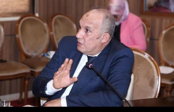 Abdel Salam Belkchor se retire de sa candidature à la présidence du Raja et dévoile les raisons.