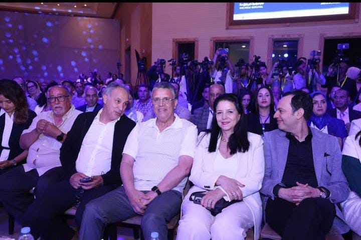 L&rsquo;Authenticité et la Modernité réaffirment la cohésion de la majorité et appellent les militants à se rapprocher des citoyens.