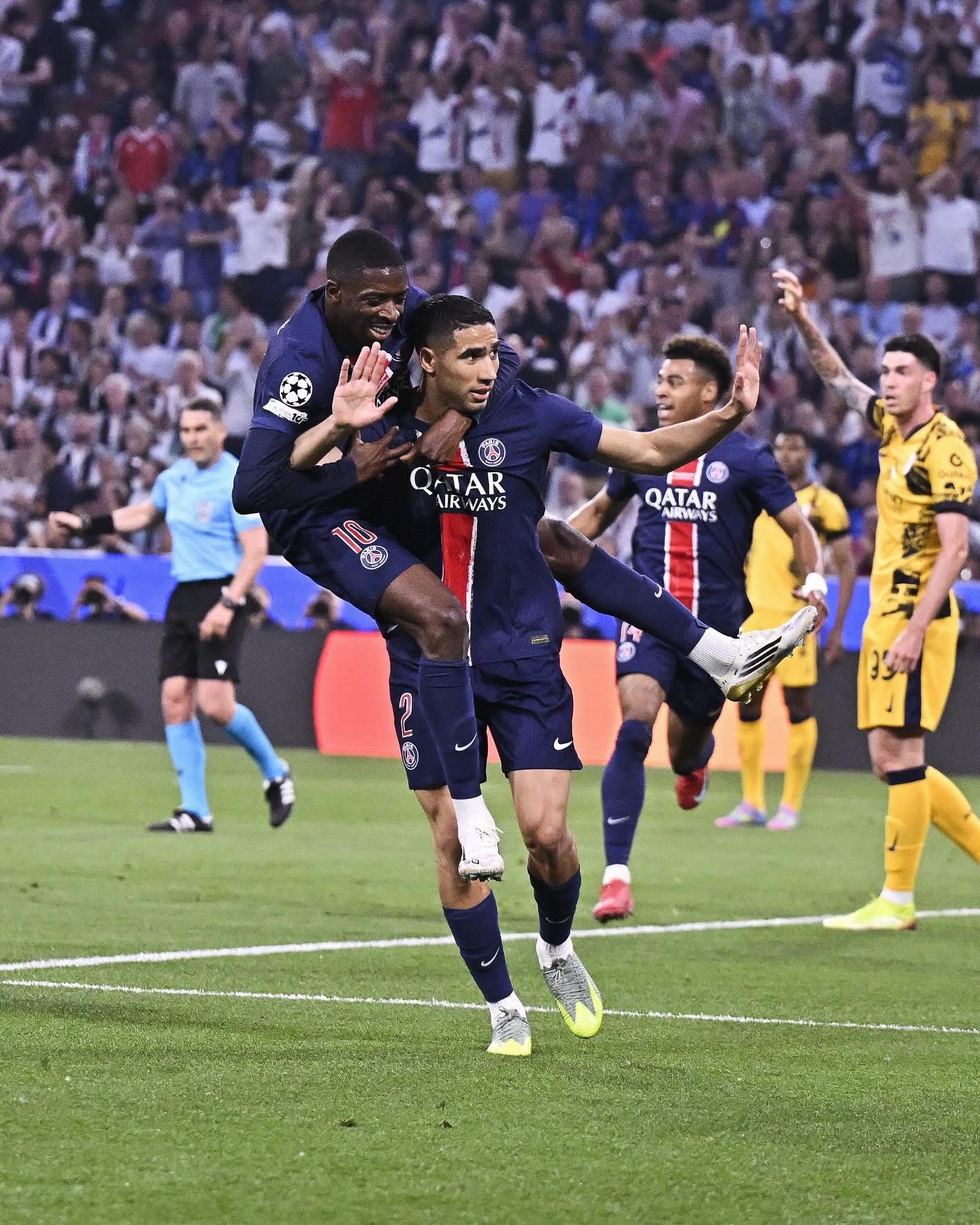 Hakimi inscrit un but et mène le Paris Saint-Germain à la victoire en Ligue des champions.