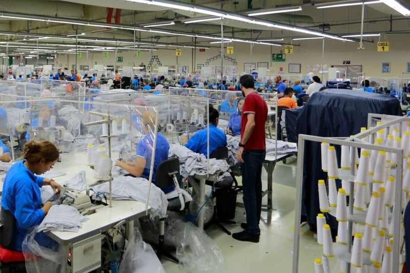 Les vêtements marocains en déclin en Indonésie | Express TV