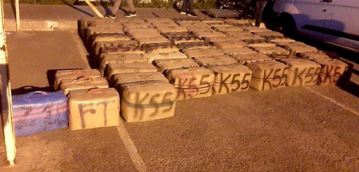 Saisie de plus de deux tonnes de chira et arrestation de trois complices près d&rsquo;El Jadida