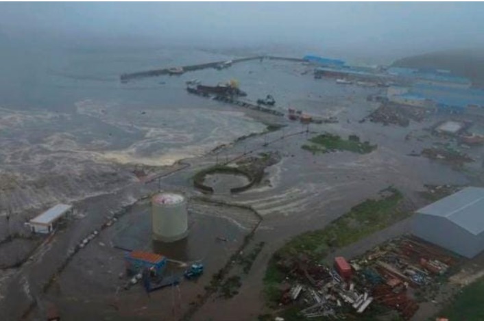 Le séisme du siècle frappe la Russie… et un tsunami déferle sur l’océan Pacifique menaçant quatre continents