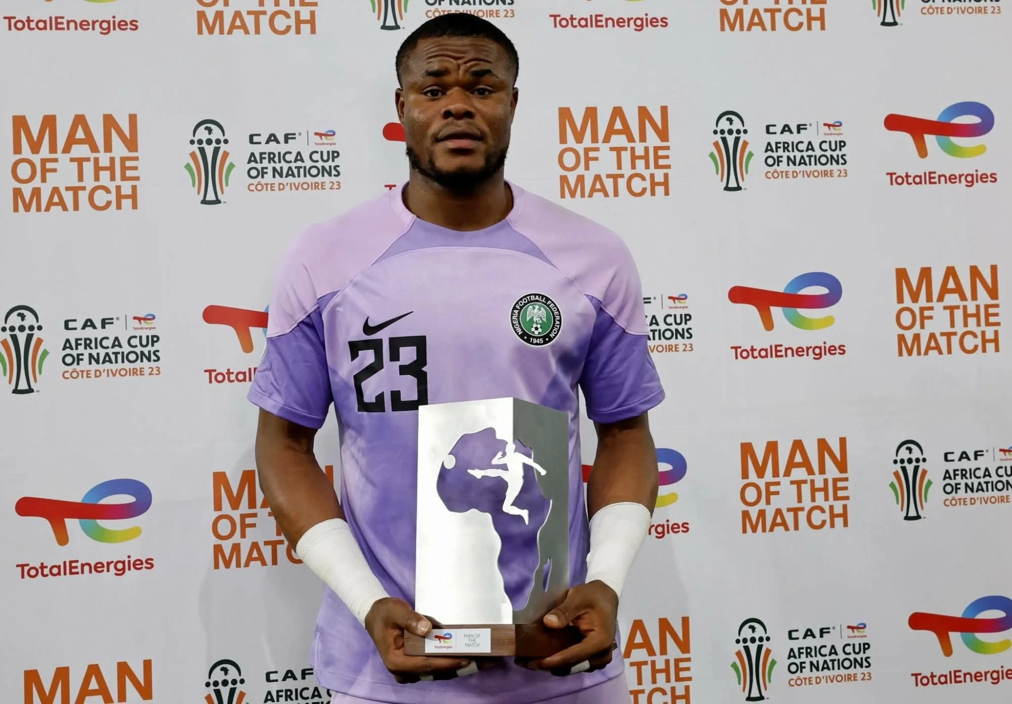 Rapports… Le Raja s&rsquo;intéresse à un gardien nigérian