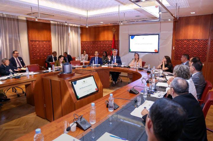 Le ministre de l’Investissement présente devant une commission parlementaire les détails des projets de soutien à l’investissement et les perspectives de mise en œuvre de la nouvelle charte.