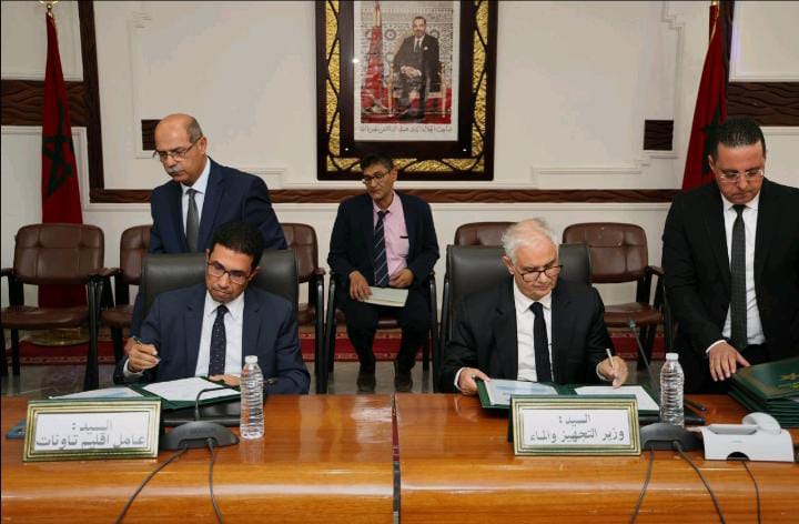 Lancement du projet de route contournant Taounate par le ministre de l&rsquo;Équipement, Nizar Baraka, avec un budget de 70 millions de dirhams.