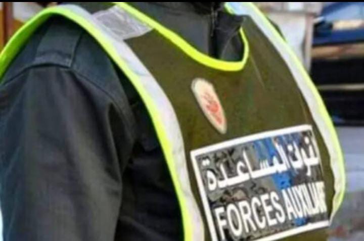 Un enfant sauvé, une vie perdue : une tragédie emportant un membre des forces auxiliaires à la plage de Mirleft.