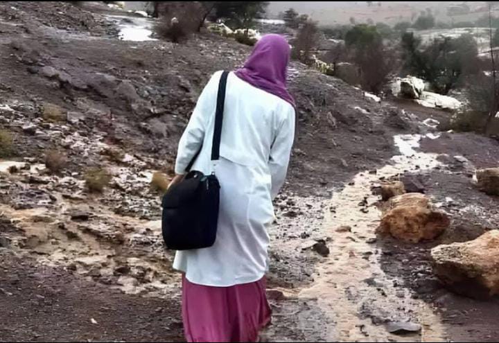 Le gouvernement accorde 5000 dirhams par an aux enseignants des zones rurales et éloignées.