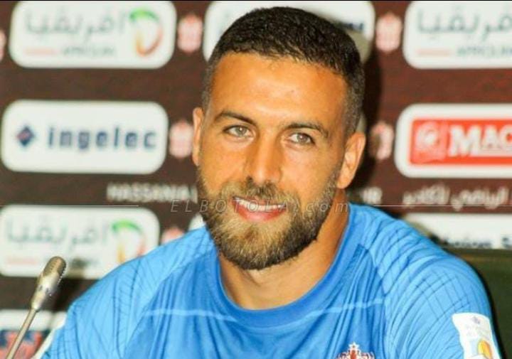 La KAC s’engage avec le gardien Hassli pour renforcer ses chances de retour en première division.