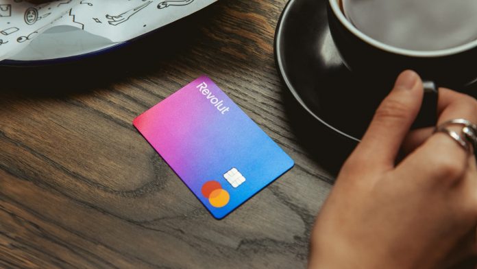 Revolut s&rsquo;apprête à pénétrer le marché marocain avec des services bancaires entièrement numériques.