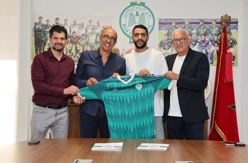 Le Raja s’approprie Ismail Maqdoum du Wydad et annonce son engagement pour deux saisons avec option de renouvellement.
