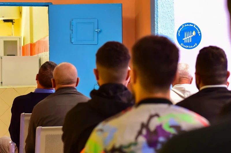 La Direction Générale de l&rsquo;Administration Pénitentiaire clarifie la mise en œuvre de la loi sur les peines alternatives et s&rsquo;engage à en accélérer l&rsquo;application.