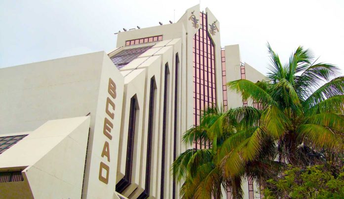 La BCEAO lance une nouvelle plateforme pour accélérer les transferts d&rsquo;argent instantanés en Afrique de l&rsquo;Ouest.