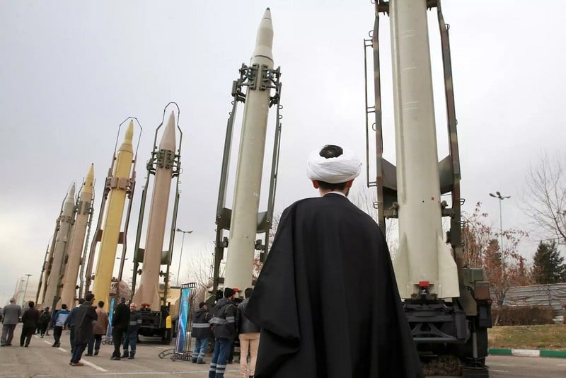 L&rsquo;Iran menace de recourir à de nouvelles missiles