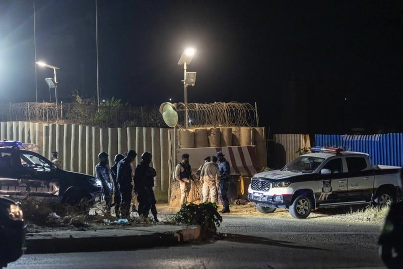 Un missile cible le siège des Nations Unies à Tripoli sans faire de victimes.