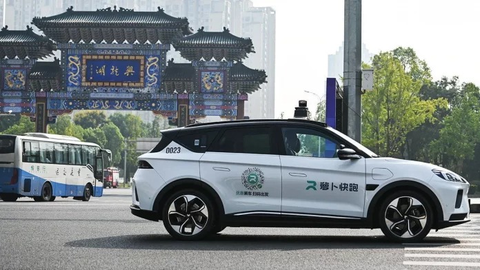La Chine se dirige vers 300 000 taxis autonomes dans les grandes villes d&rsquo;ici 2030.