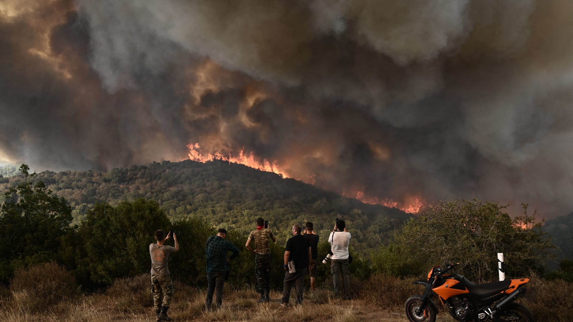 L&rsquo;Europe enregistre ses émissions de carbone les plus élevées dues aux incendies de forêt en deux décennies.