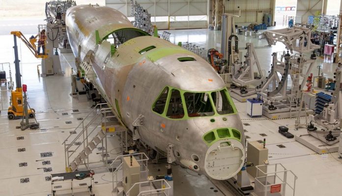 Brésil : Embraer confirme le maintien de sa production malgré l&rsquo;appel à la grève des métallurgistes
