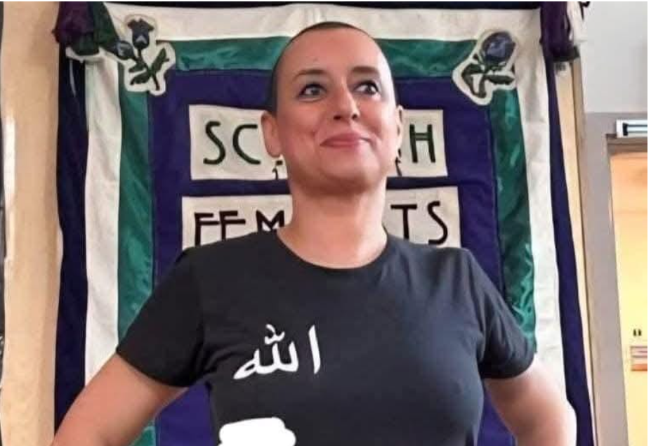 Le tribunal de première instance de Rabat condamne Ibtissam Lachkar à une peine de prison et une amende dans l&rsquo;affaire de « l&rsquo;offense à la religion islamique ».