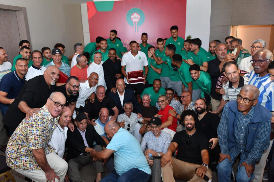 La génération d&rsquo;hier rencontre celle d&rsquo;aujourd&rsquo;hui lors d&rsquo;une cérémonie de remise de prix au complexe Mohammed VI.