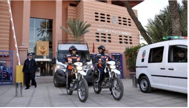 Marrakech : Arrestation d&rsquo;un médecin, de son assistante et de deux intermédiaires pour leur implication dans l&rsquo;émission de faux certificats médicaux contre rémunération.