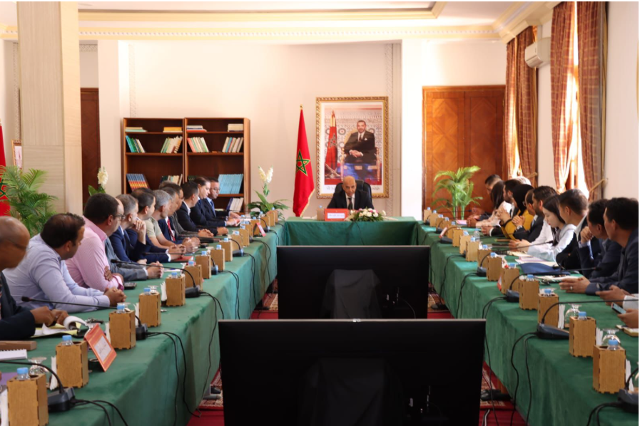Le Wali de la préfecture de Settat rencontre des investisseurs pour renforcer l&rsquo;attractivité de l&rsquo;investissement et créer des opportunités d’emploi.