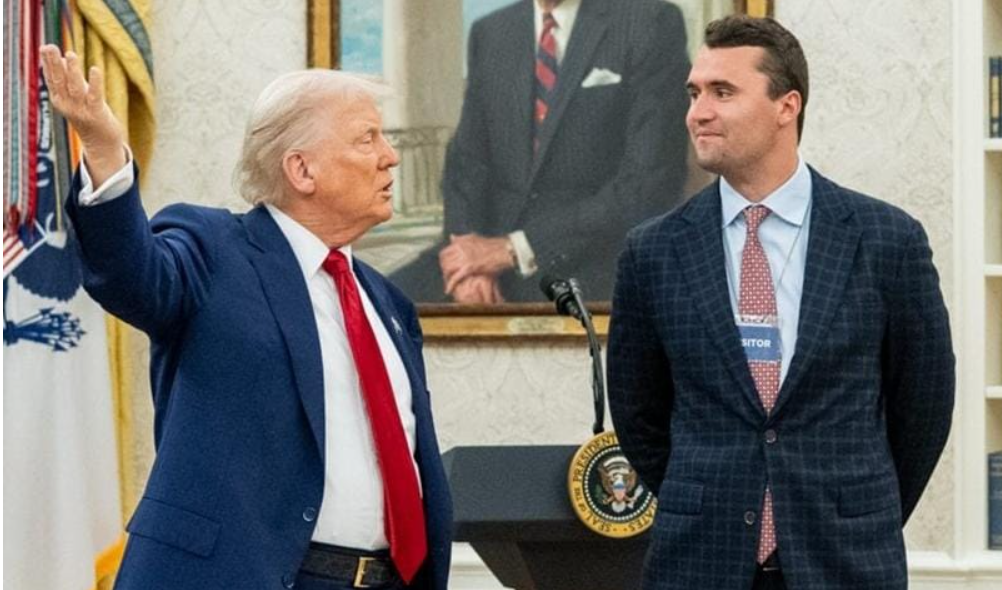 Trump appelle ses partisans à agir avec prudence et à répondre sans violence à l&rsquo;assassinat de Charlie Kirk.