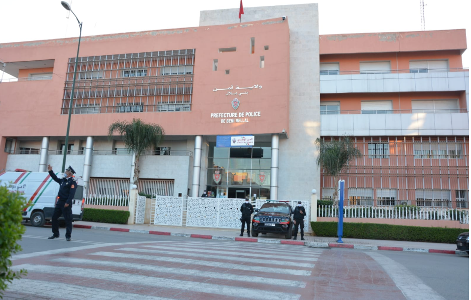 Beni Mellal : Arrestation de deux policiers soupçonnés d&rsquo;extorsion et de corruption