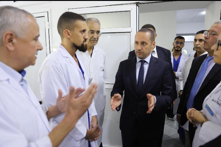 Le ministre de la Santé et de la Protection sociale visite des projets et établissements de santé dans les provinces de Nador et de Driouch.