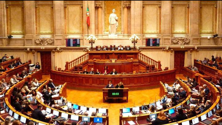 Le parlement portugais discute d&rsquo;une motion claire pour reconnaître la souveraineté du Maroc sur le Sahara.