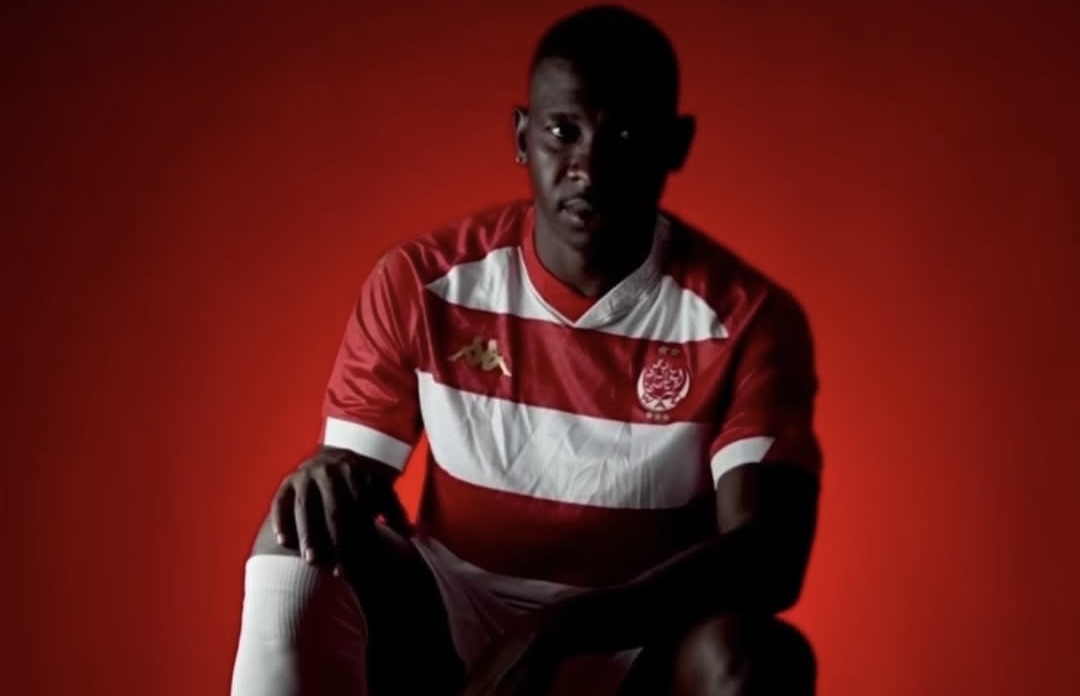 Le Wydad de Casablanca présente son nouveau joueur, le Botswanais Tomisang Oribony.