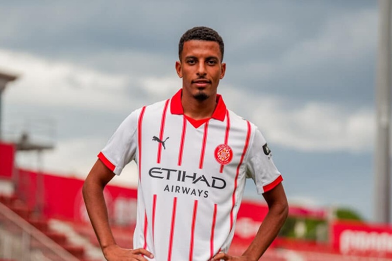 Le conseil de Bounou mène Aounahi à Gérone pour commencer une nouvelle aventure espagnole.