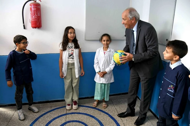 Le ministre de l’Éducation effectue une visite surprise dans des établissements scolaires à Rabat pour suivre le lancement de l’année scolaire.