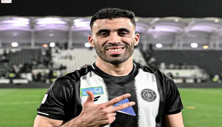 Course saoudienne pour Abderrazak Hamdallah : Al-Fateh et Al-Taawoun en lice pour le star marocain