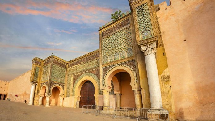 Meknès lance le projet « Centre d&rsquo;Affaires Ismailia » pour promouvoir l&rsquo;innovation et soutenir les jeunes entrepreneurs.