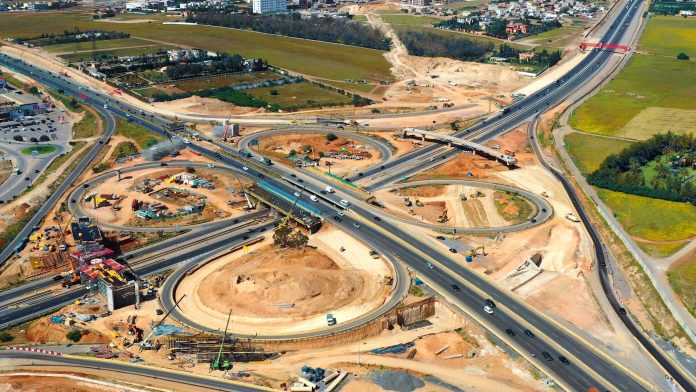 Travaux de réaménagement sur l&rsquo;autoroute périphérique de Casablanca entraînant des perturbations temporaires.