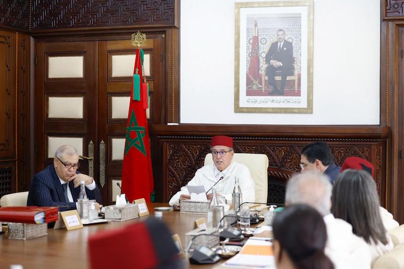 Le Conseil du gouvernement approuve des projets de lois et décrets essentiels pour réformer les secteurs de l&rsquo;urbanisme et de la santé.