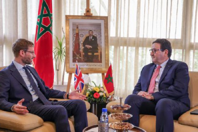 Renforcement de la coopération maroco-britannique dans le secteur des transports : augmentation du trafic passagers de plus de 22 % en 2025.