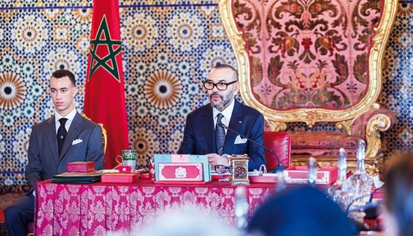 Le roi Mohammed VI préside un conseil des ministres pour discuter du projet de loi de finances 2026.