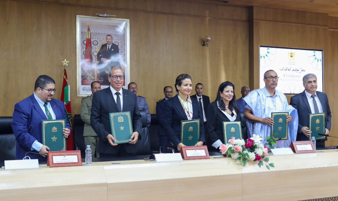 La ministre Benali supervise la signature d&rsquo;accords stratégiques pour soutenir la transition énergétique et la numérisation à Dakhla.
