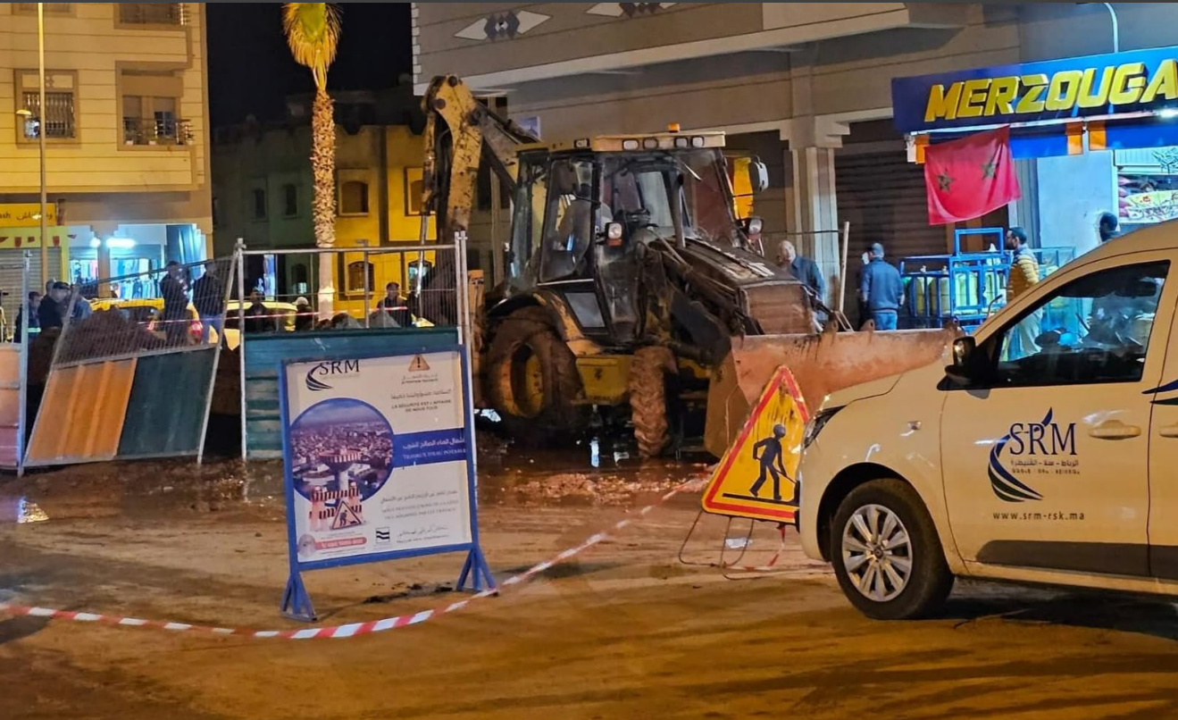 Kénitra : La coupure d&rsquo;eau paralyse les jardins de Bir Rami et relance les questions sur la planification et la communication.