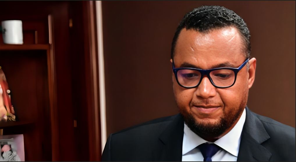 Condoléances pour le décès de la mère du journaliste Mokhtar Lghzoui